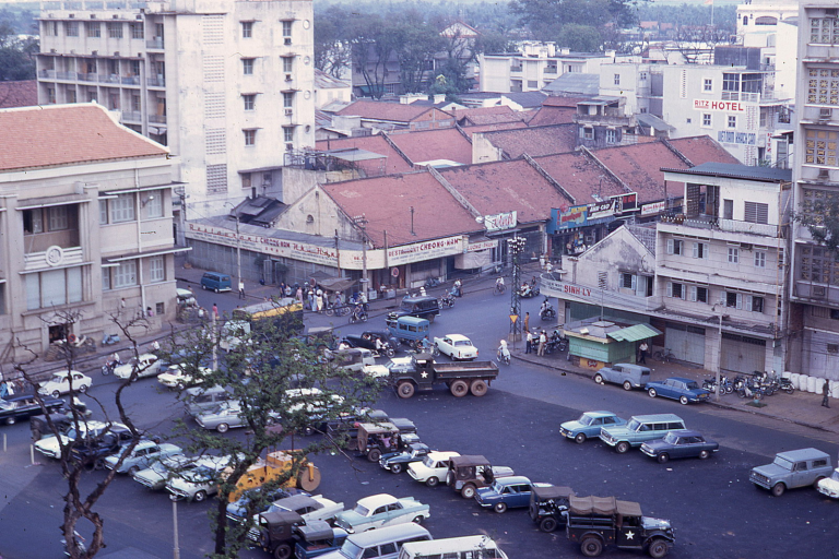 Read more about the article Sài Gòn 1960-1971: Hòn Ngọc Viễn Đông Giữa Lòng Thời Chiến