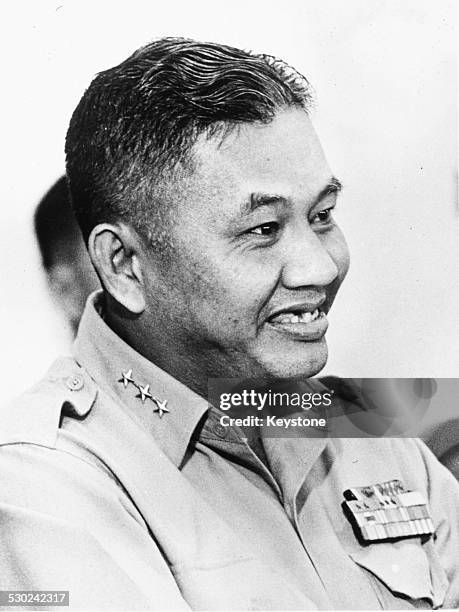 Sài Gòn ngày 30/4/1975: diễn biến những giờ cuối cùng của chính quyền VNCH 3 Chân dung Dương Văn Minh năm 1975