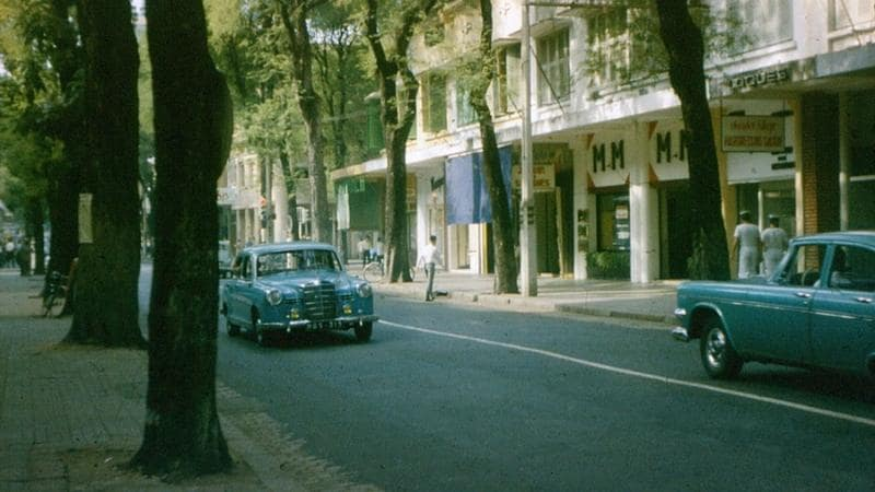 Những bức ảnh đường phố Sài Gòn xưa trước năm 1975 kể gì về một đô thị đã mất 7 top70s.com nhung buc anh duong pho sai gon xua truoc nam 1975 ke gi ve mot do thi da mat 3
