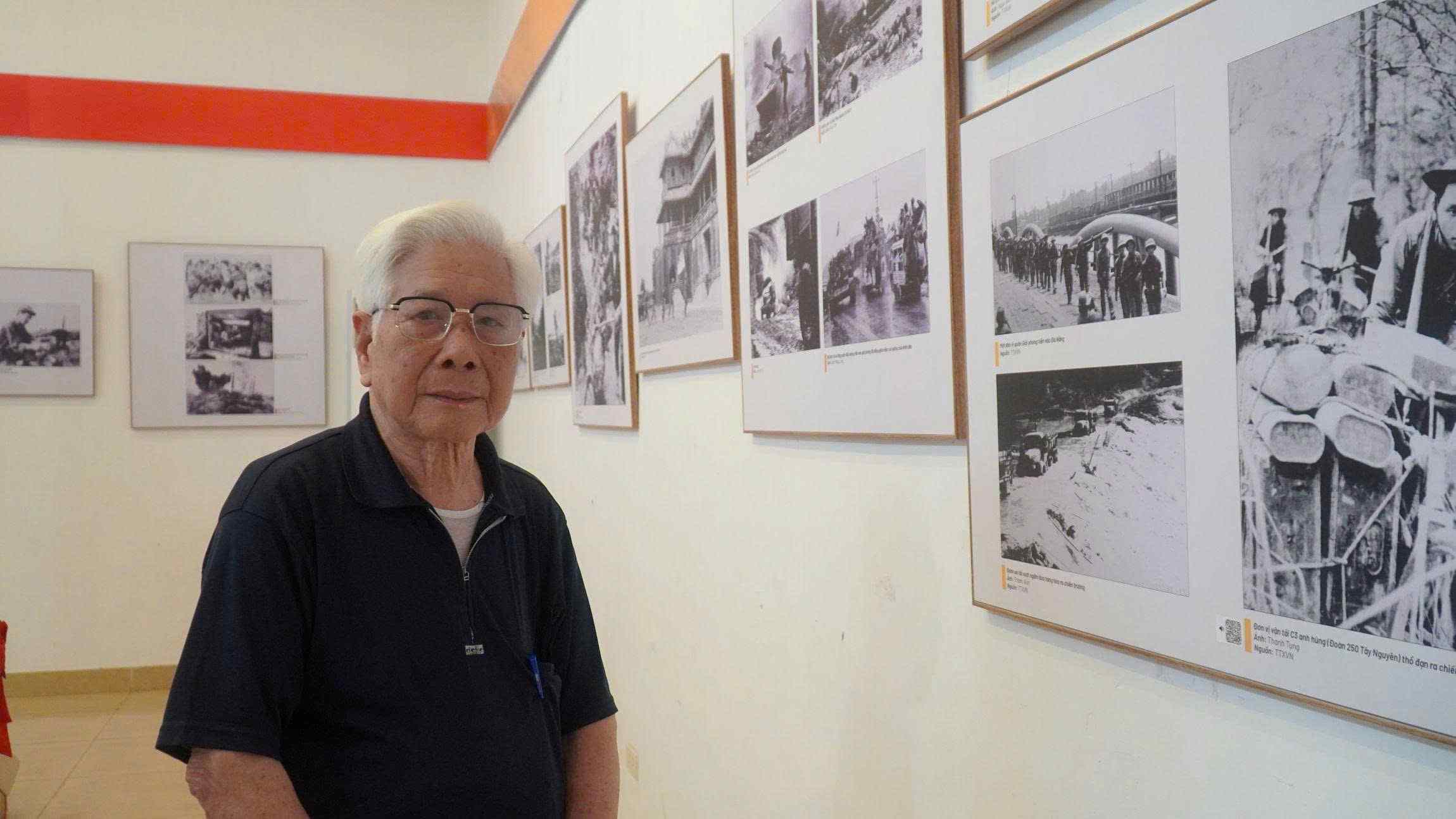 Tân Sơn Nhất trước 1975: cửa ngõ Sài Gòn giữa đường bay và chiến sự 22 Đám đông tại Tân Sơn Nhất tháng 4 năm 1975